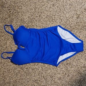One piece swim suit